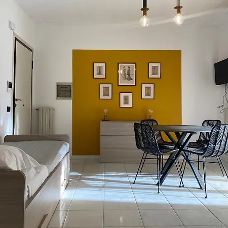 5 Viale Fano Apartman Rimini
