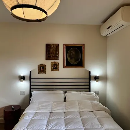5 Viale Fano Apartman *