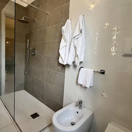 アパート 5 Viale Fano *