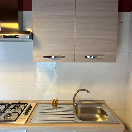 5 Viale Fano Apartman