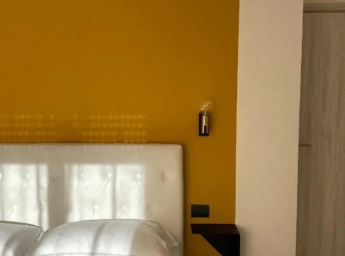 Lägenhet 5 Viale Fano
