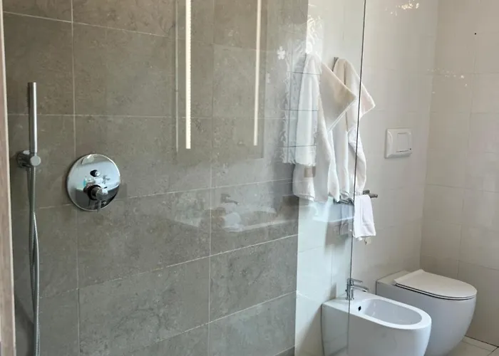 5 Viale Fano Apartmán